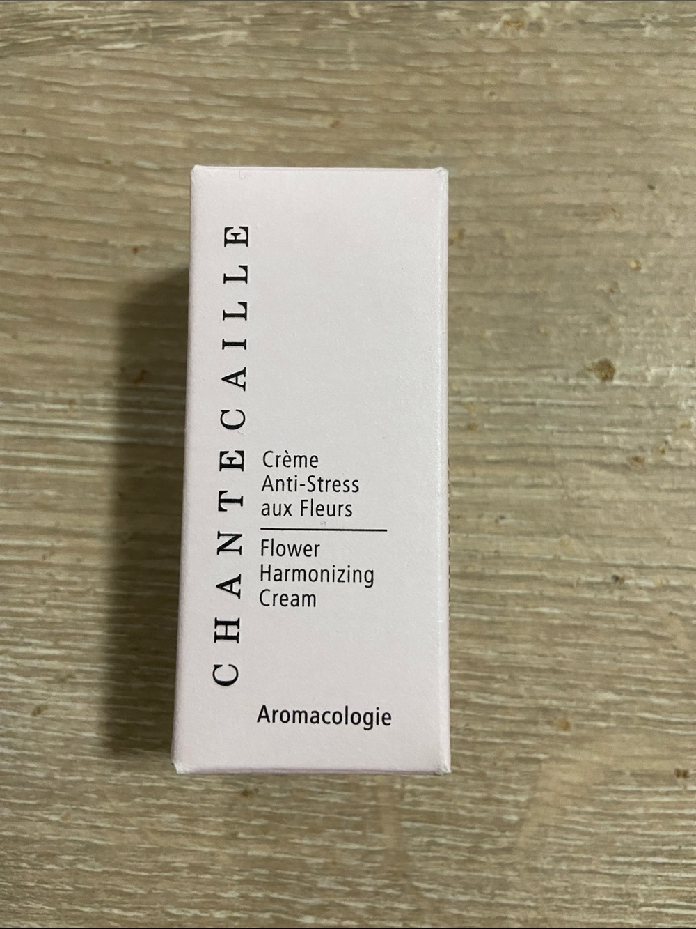 Chantecaille Flower Harmonizing Cream - Light Pink & Black